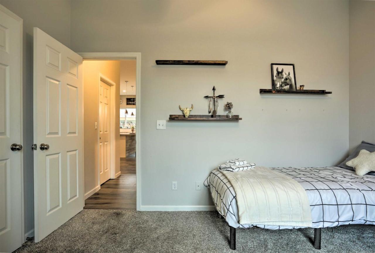 Holiday home Stunning About 1 Mile To Old Town! *